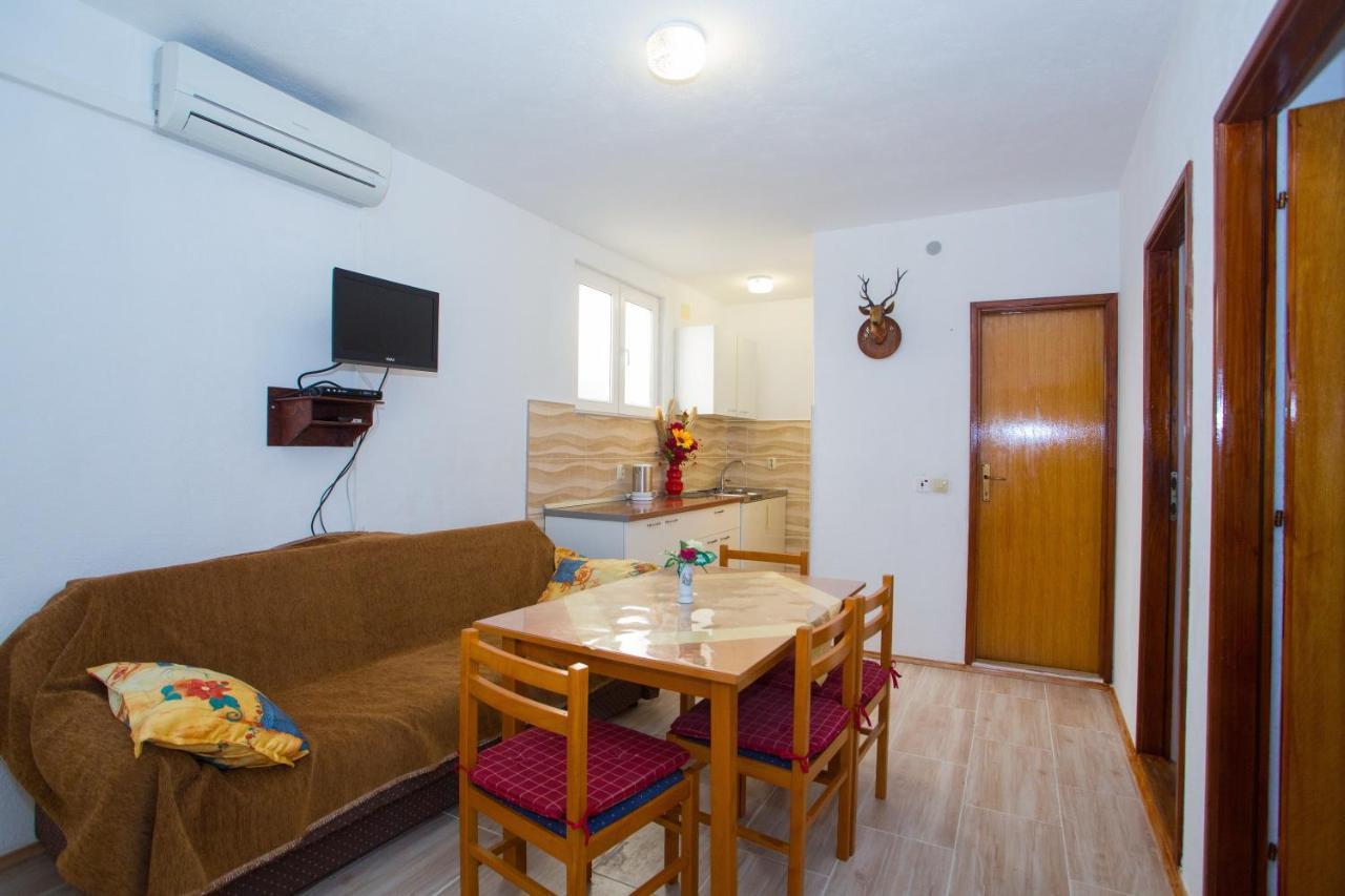 Apartments With A Parking Space Baska Voda, Makarska - 6761 Buitenkant foto